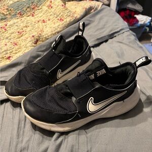 Kids Nike flex runner